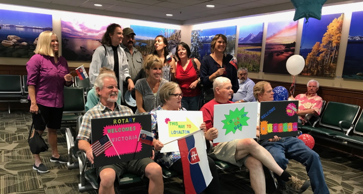 Rotary Youth Exchange District 5190 | Nevada and California | Aiport